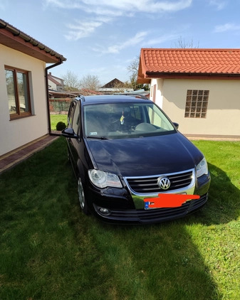 Volkswagen Touran cena 16500 przebieg: 352000, rok produkcji 2009 z Szklarska Poręba małe 137